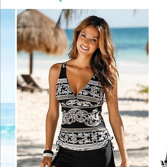 NWT Black and white stripedCUTE TANKINI SET medium - Picture 7 of 9
